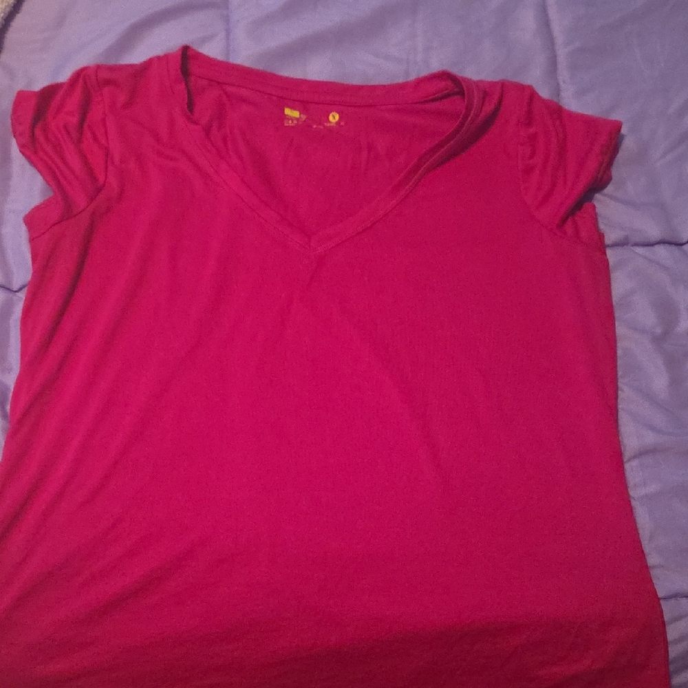 Xersion Women's Bright Pink V-Neck Tee